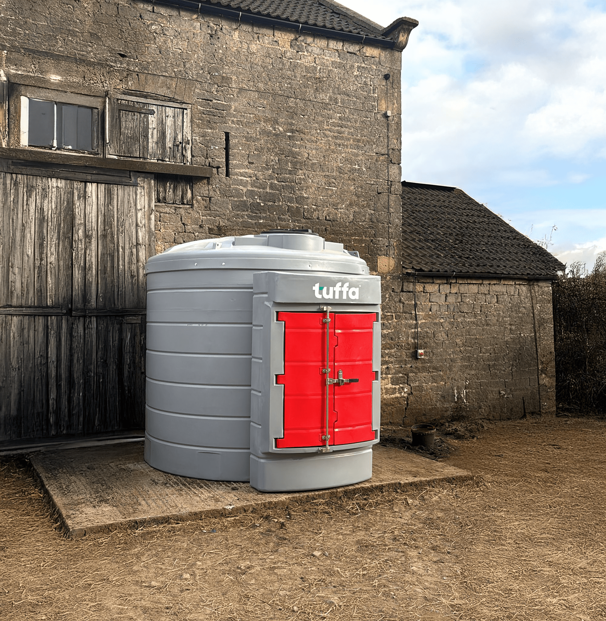 Tuffa 6000 Litre Plastic Diesel Tank at a Farm